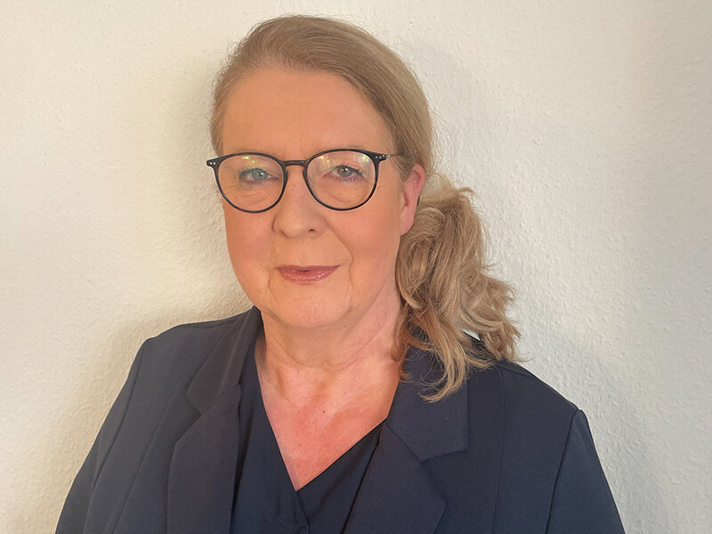 Dr. med. Claudia Clarenbach
