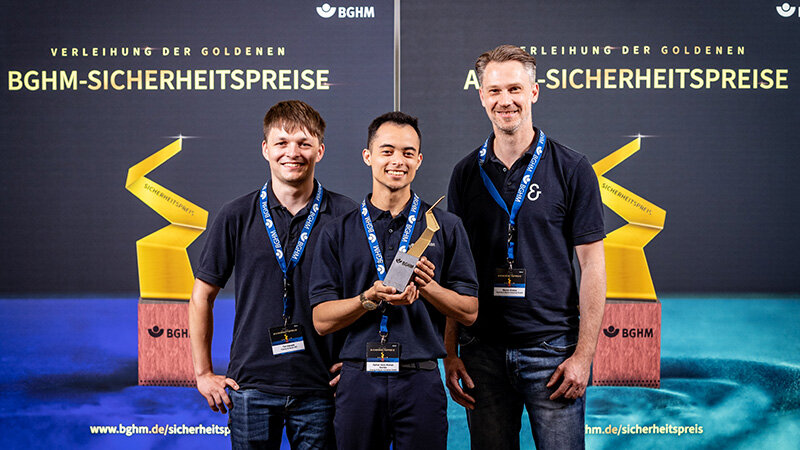 Azubi aus Radebeul erhält Goldenen Azubi-Sicherheitspreis 2026 